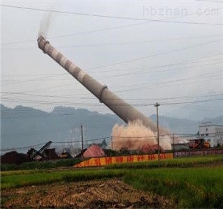 拆烟筒与预拌混凝土 旧工业的落幕与新建材的崛起